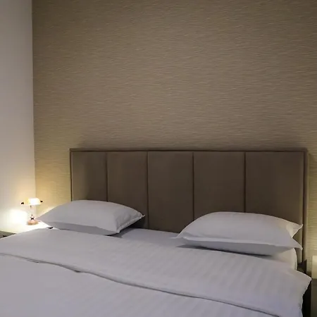 Fancy New 2bdrm Ap Free Garage