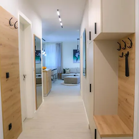 شقة Fancy New 2bdrm Ap Free Garage بانيا لوكا